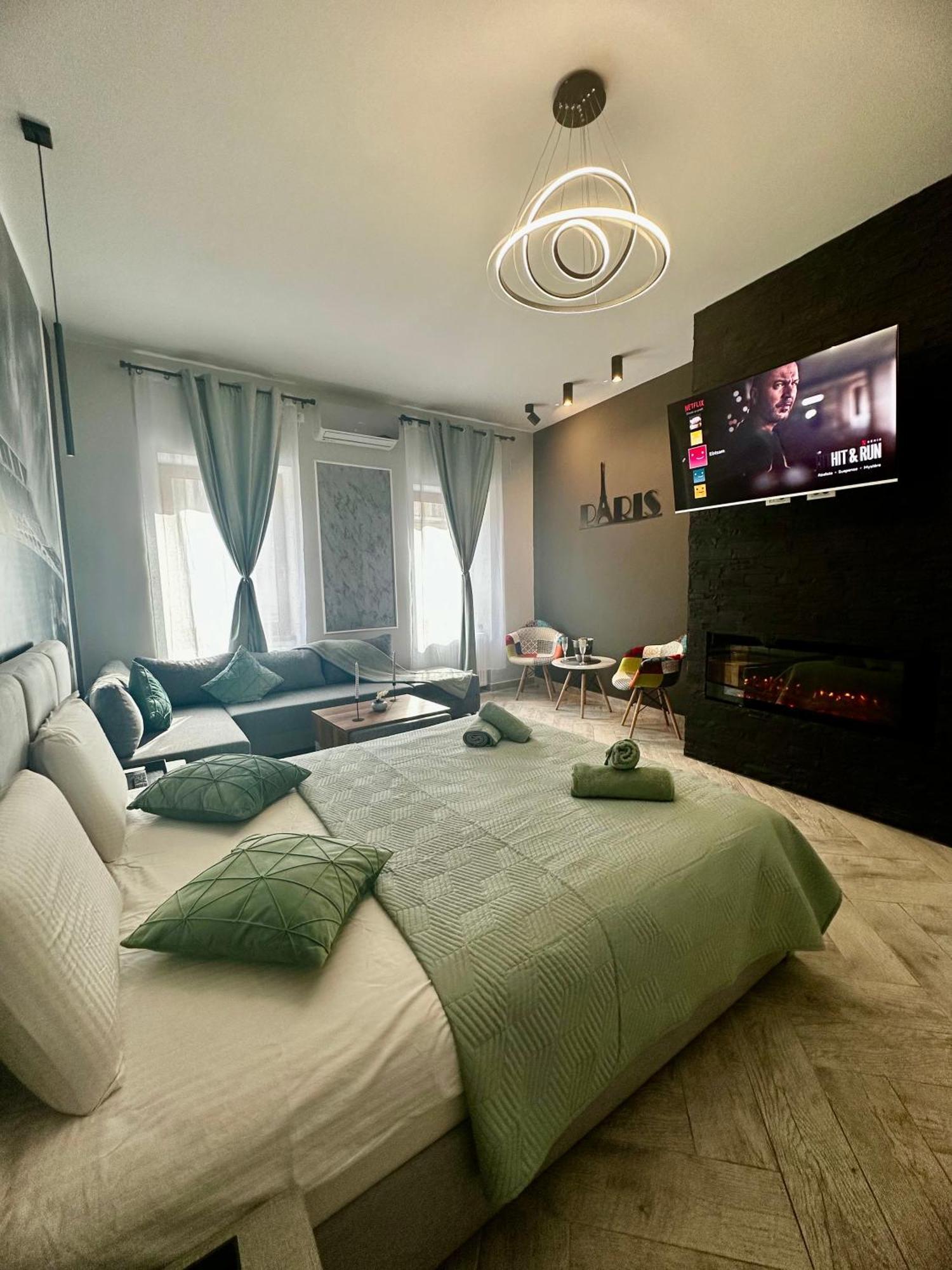 Stay Inn Central Brasov Apartments Dış mekan fotoğraf